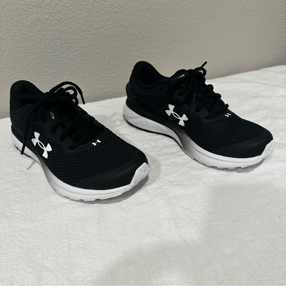 Under Armour Charged Escape 3 Black & White Women’s Size 6 SKU3024913. Preloved - Picture 4 of 12
